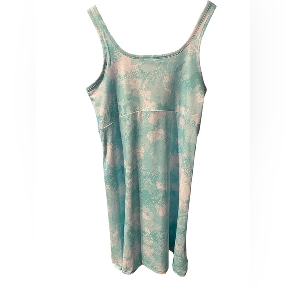 COLUMBIA PFG TANK DRESS SZ MEDIUM TRAVEL VACATION BEACH - Picture 1 of 5